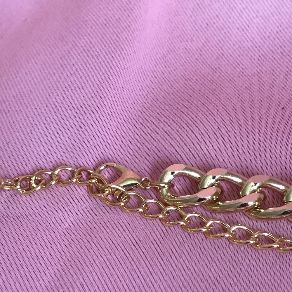 Gold Link Chain - Picture 3 of 4
